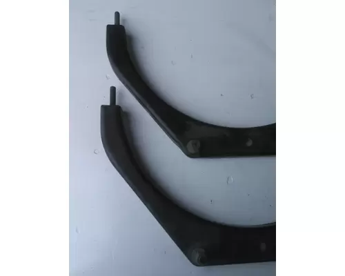 INTERNATIONAL 9900 AIR CLEANER BRACKET
