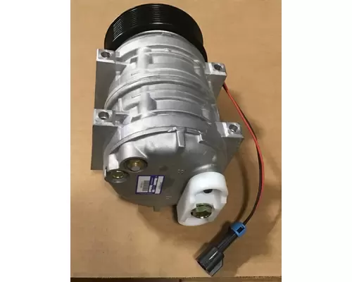 INTERNATIONAL 9900 AIR CONDITIONER COMPRESSOR