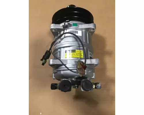 INTERNATIONAL 9900 AIR CONDITIONER COMPRESSOR