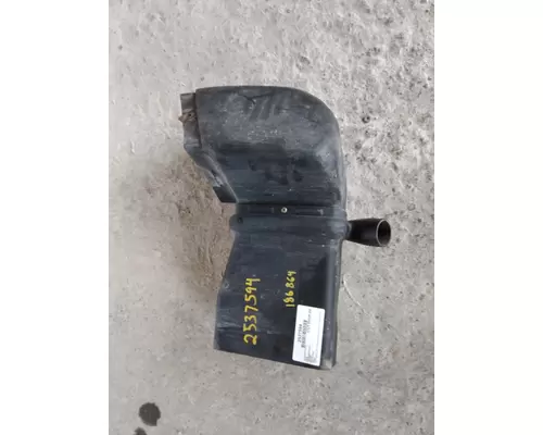 INTERNATIONAL 9900 AIR INTAKE