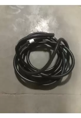 INTERNATIONAL 9900 Battery Cable