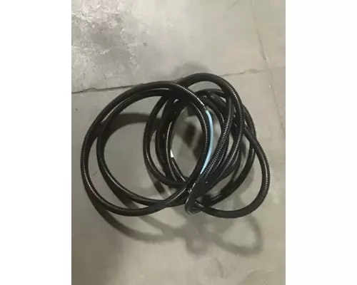 INTERNATIONAL 9900 Battery Cable