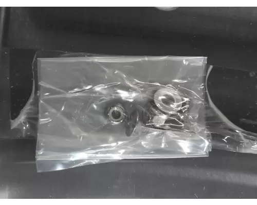 INTERNATIONAL 9900 Body Parts, Misc.