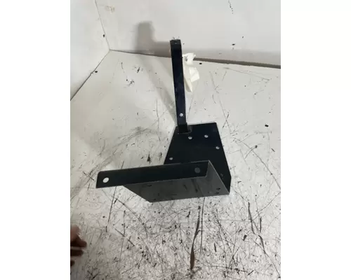 INTERNATIONAL 9900 Brackets, Misc.