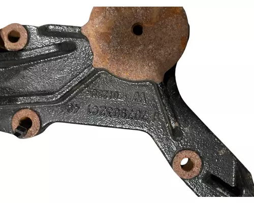 INTERNATIONAL 9900 Brackets, Misc.