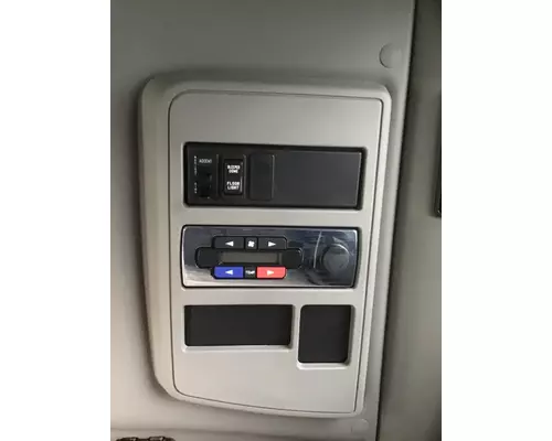 INTERNATIONAL 9900 Cab