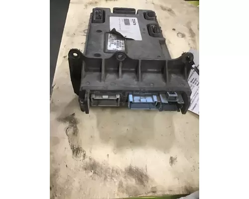 INTERNATIONAL 9900 ECM (Chassis)
