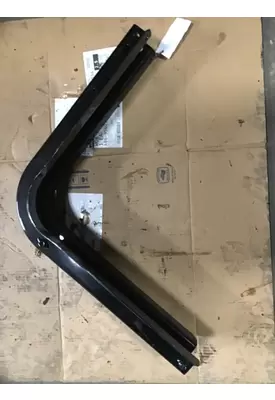 INTERNATIONAL 9900 Fuel Tank Strap/Hanger
