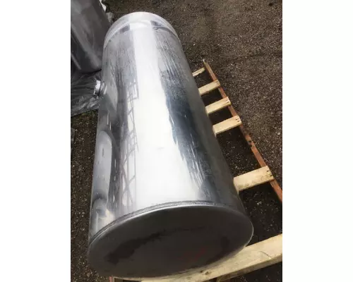 INTERNATIONAL 9900 Fuel Tank