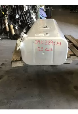 INTERNATIONAL 9900 Fuel Tank