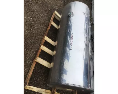 INTERNATIONAL 9900 Fuel Tank