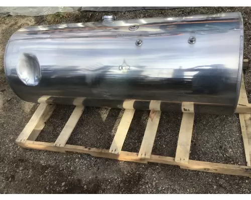 INTERNATIONAL 9900 Fuel Tank