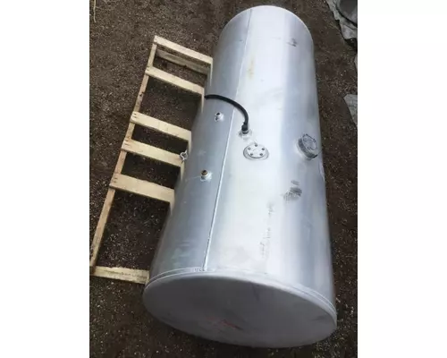 INTERNATIONAL 9900 Fuel Tank