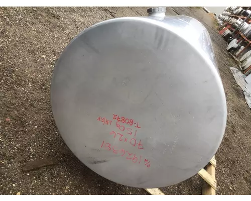 INTERNATIONAL 9900 Fuel Tank