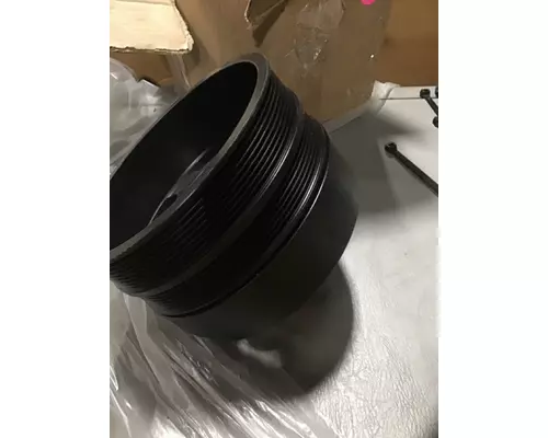 INTERNATIONAL 9900 Harmonic Balancer