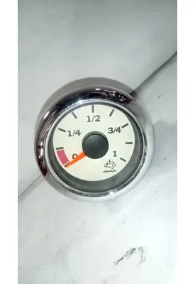 INTERNATIONAL 9900 Instrument Cluster