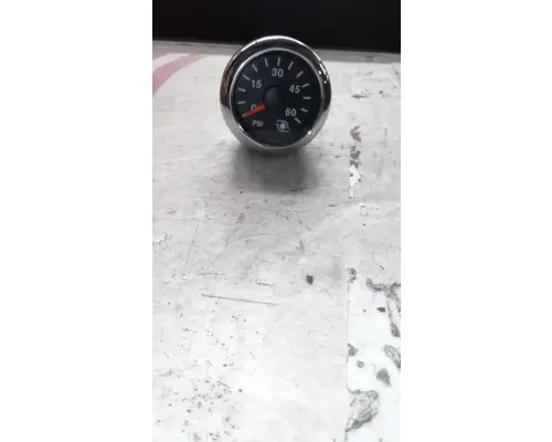 INTERNATIONAL 9900 Instrument Cluster