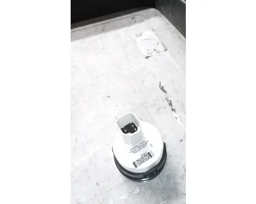 INTERNATIONAL 9900 Instrument Cluster