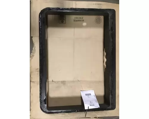 INTERNATIONAL 9900 Interior, Misc. Part