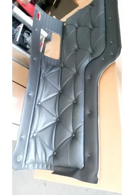 INTERNATIONAL 9900 Interior Parts, Misc.