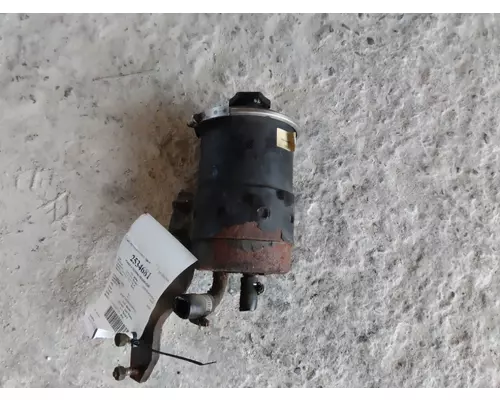 INTERNATIONAL 9900 POWER STEERING RESERVOIR