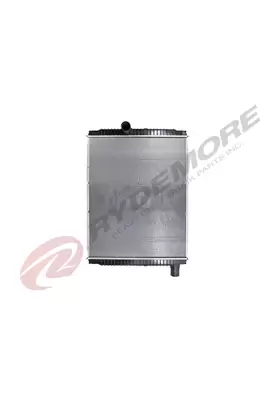 INTERNATIONAL 9900 Radiator