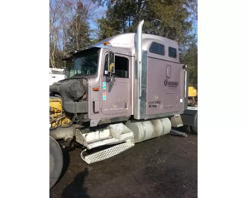 INTERNATIONAL 9900 Sleeper