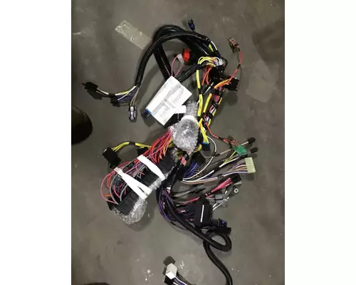 INTERNATIONAL 9900 WIRING HARNESS