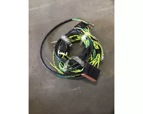 INTERNATIONAL 9900 WIRING HARNESS