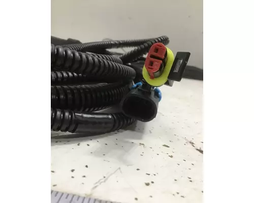 INTERNATIONAL 9900 WIRING HARNESS