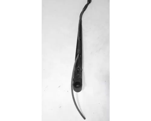 INTERNATIONAL 9900 Windshield Wiper Arm