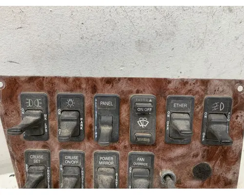 INTERNATIONAL 9900i Dash  Console Switch