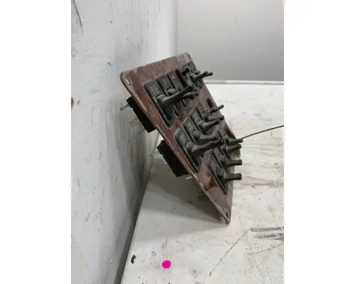 INTERNATIONAL 9900i Dash  Console Switch