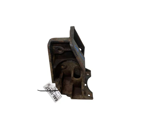 INTERNATIONAL 9900i Frame Horn