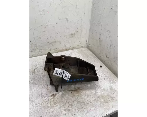 INTERNATIONAL 9900i Frame Horn