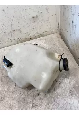 INTERNATIONAL 9900i Windshield Washer Reservoir