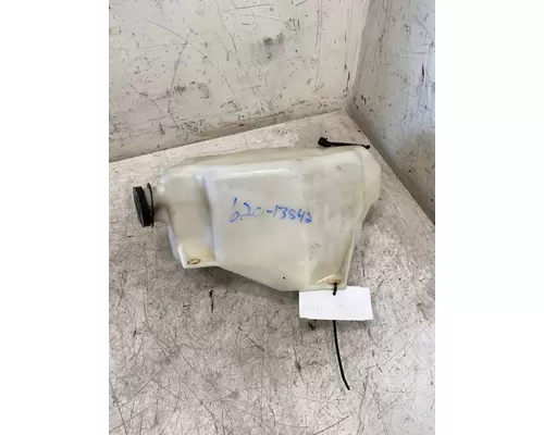 INTERNATIONAL 9900i Windshield Washer Reservoir