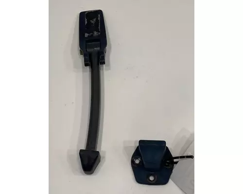 INTERNATIONAL 9900ix Body Parts, Misc.