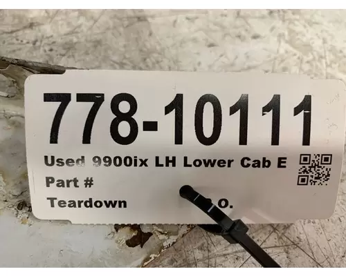 INTERNATIONAL 9900ix Cab