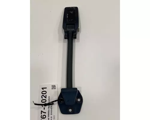 INTERNATIONAL 9900ix Hood Latch