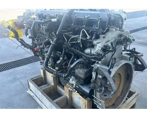 INTERNATIONAL A26 EPA 17 ENGINE ASSEMBLY