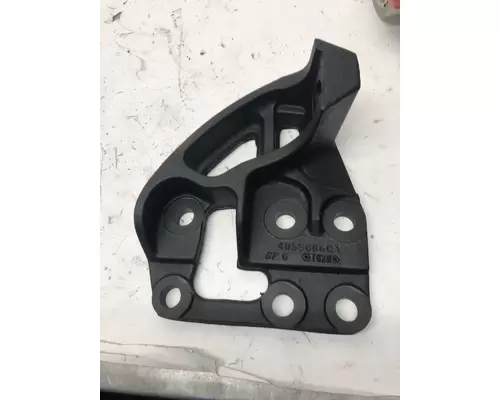 INTERNATIONAL A26 Engine Mounts