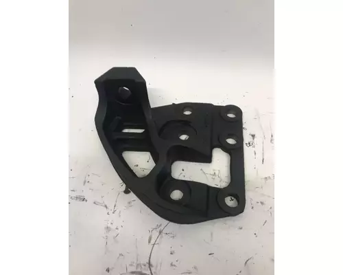 INTERNATIONAL A26 Engine Mounts