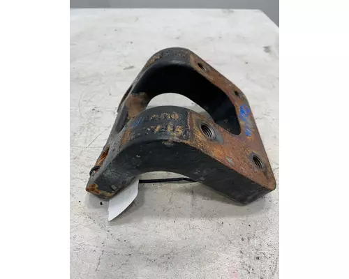 INTERNATIONAL A26 Engine Mounts