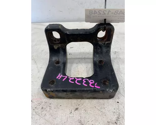 INTERNATIONAL A26 Engine Mounts