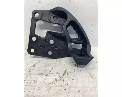 INTERNATIONAL A26 Engine Mounts