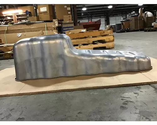 INTERNATIONAL A26 Oil Pan