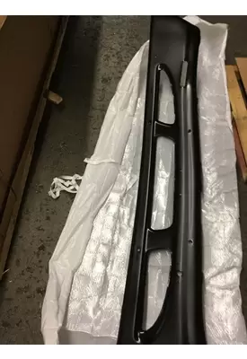 INTERNATIONAL BE Bumper Assembly, Front