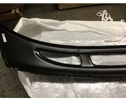 INTERNATIONAL BE Bumper Assembly, Front