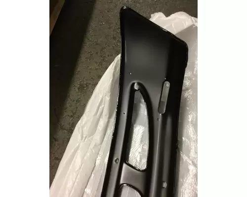 INTERNATIONAL BE Bumper Assembly, Front